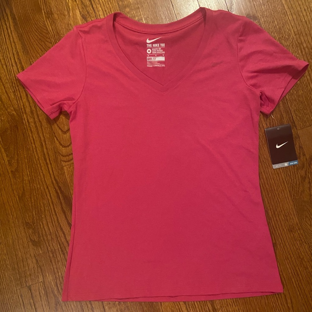 Women’s Nike athletic top, medium